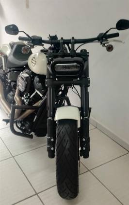 HARLEY-DAVIDSON SOFTAIL FAT BOB 114 